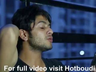 Pagal devar bhabi - bangla breve film mutiple nip slip durante farsi il bagno (new)